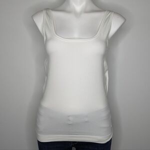 ✨3/$15 Chico's white reversible tank top M